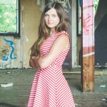 Monika v šatech