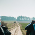 Cesta přes pole za Zňátkami